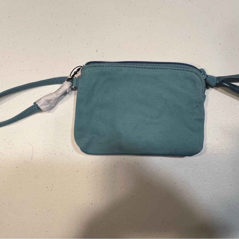 NWT Vera Bradley Wristlet